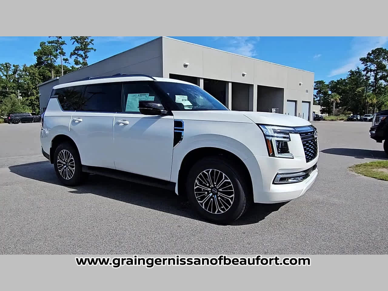 New 2026 Nissan Armada Platinum image 16