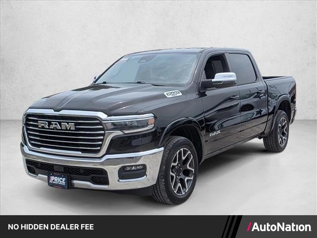 Used 2025 RAM 1500 Laramie AWD/4WD image 1
