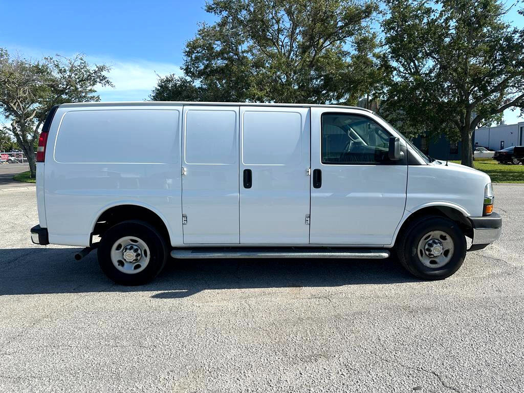 Used 2024 Chevrolet Express 2500 w/ Driver Convenience Package image 7