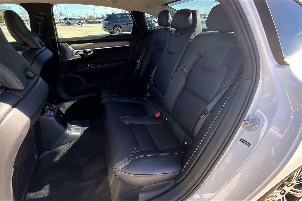 Certified 2023 Volvo S90 T8 Ultimate image 34