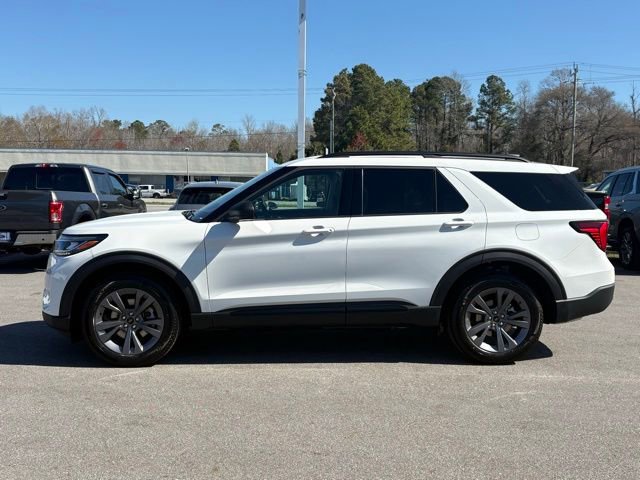 New 2026 Ford Explorer Active w/ Active Comfort Package AWD/4WD image 2