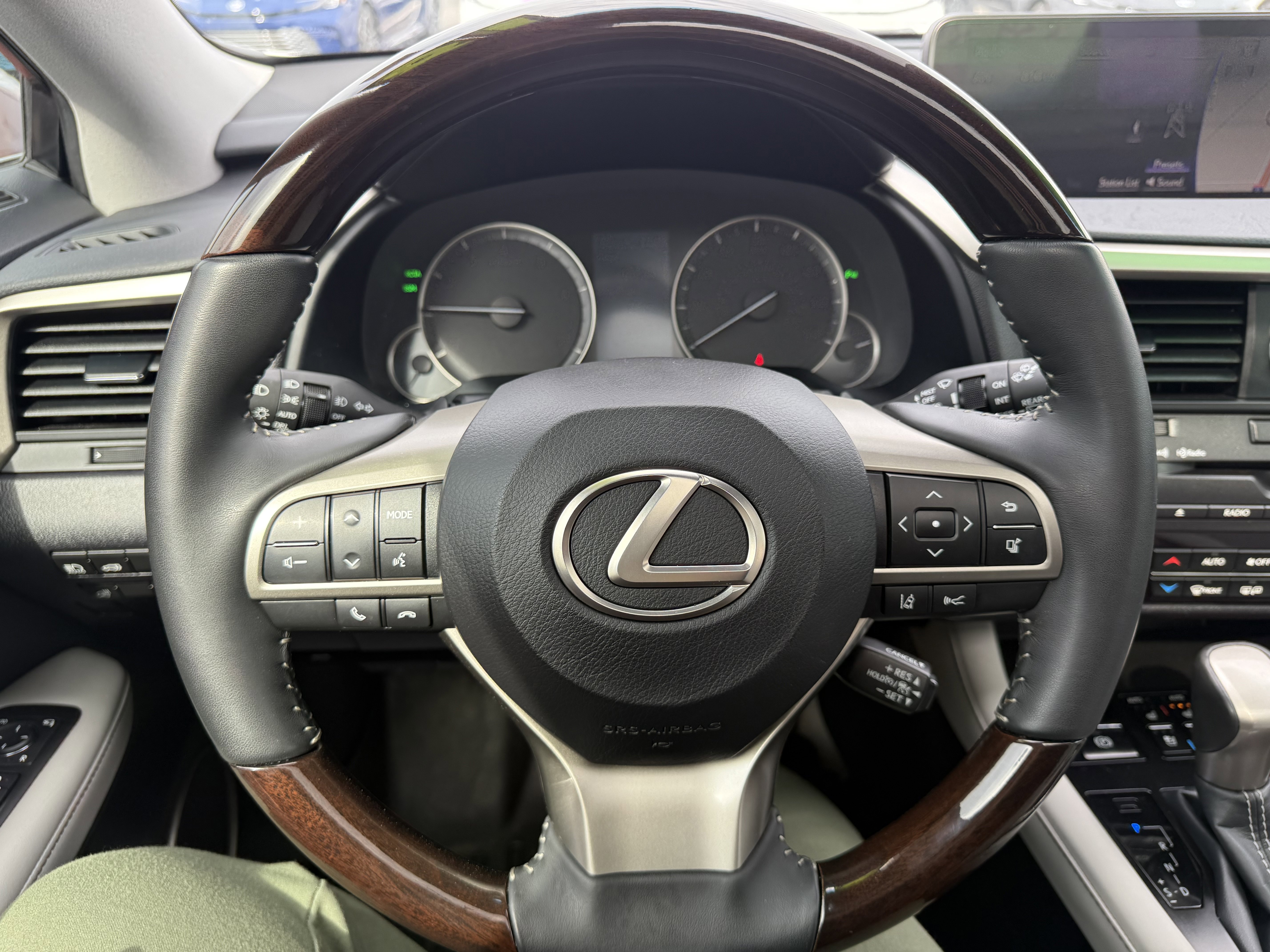 Used 2018 Lexus RX 350 AWD w/ Premium Package image 8