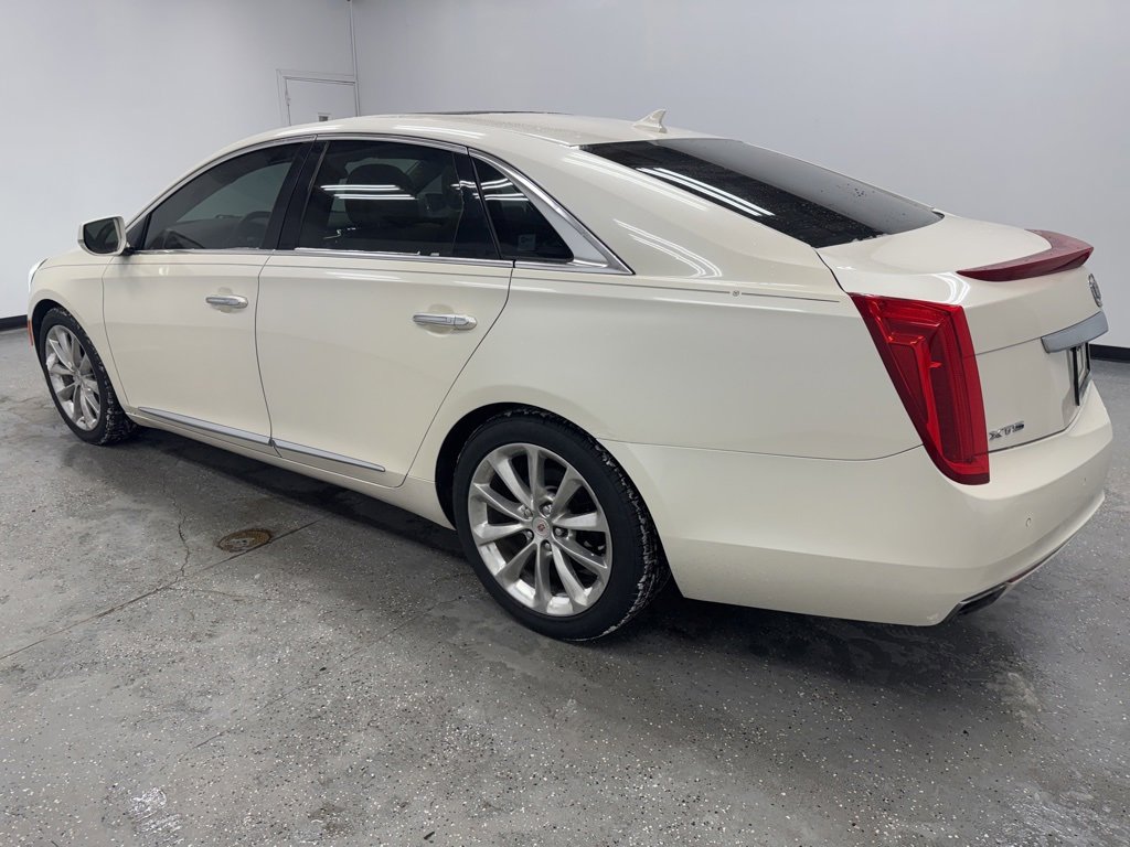Used 2014 Cadillac XTS Luxury w/ Driver Awareness Package image 4