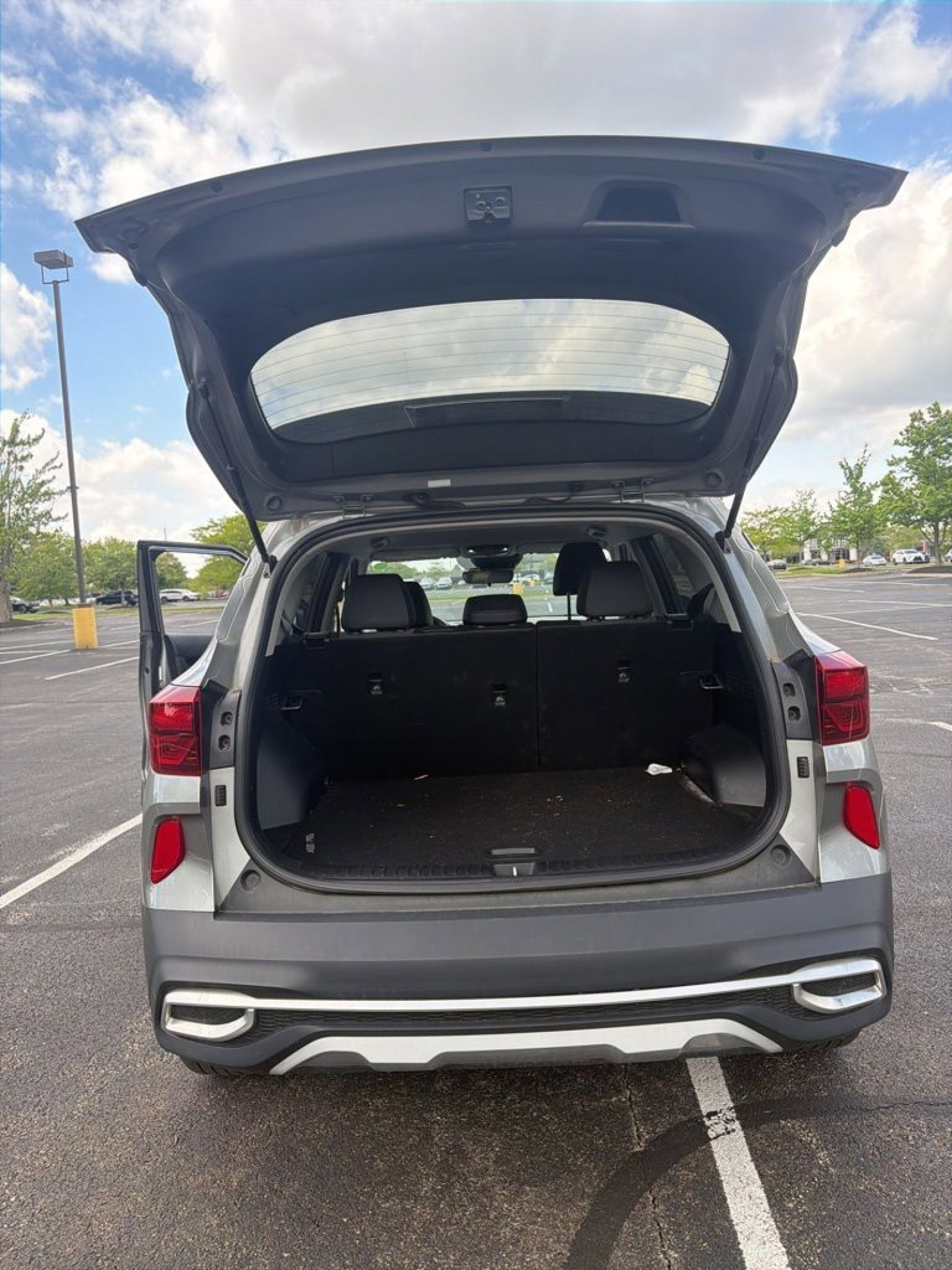 Used 2023 Kia Seltos S w/ Navigation Package FWD image 25