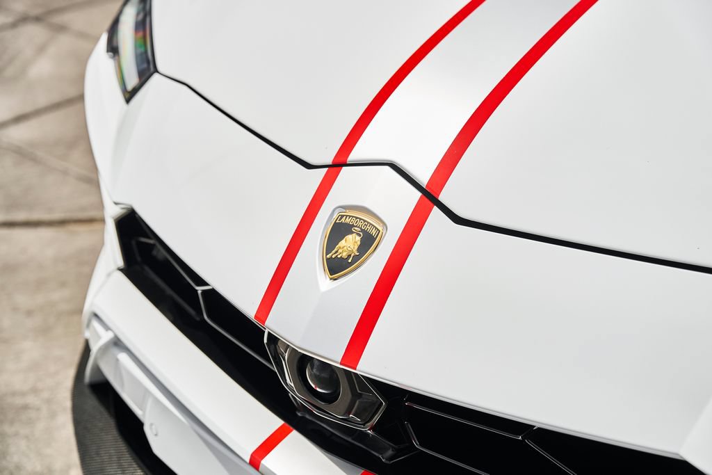 Used 2021 Lamborghini Urus AWD/4WD image 7