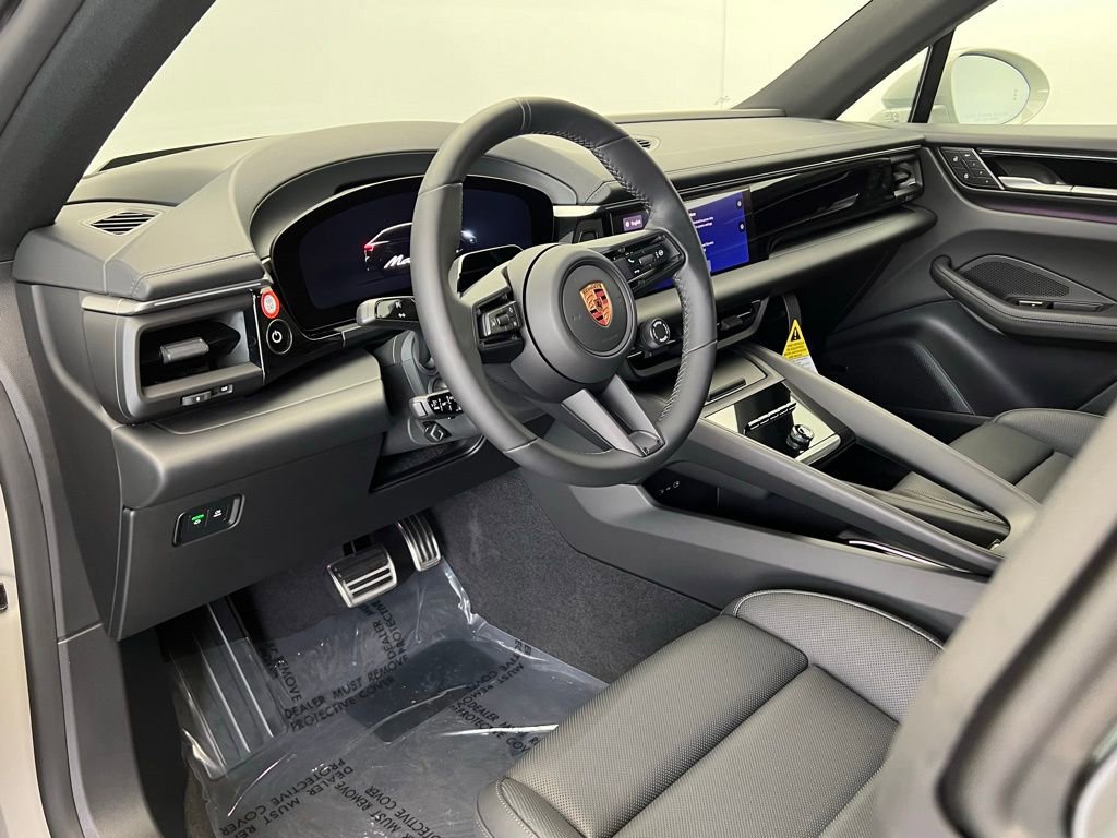 New 2026 Porsche Macan 4S Electric image 4