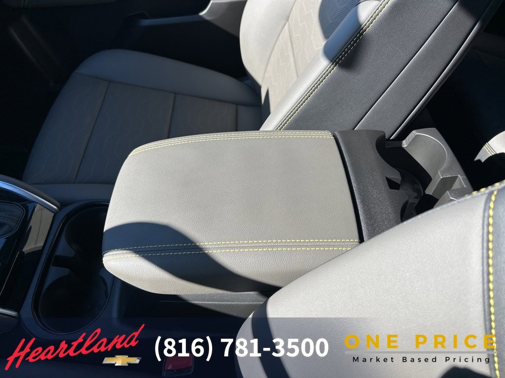 Used 2024 Chevrolet Colorado ZR2 w/ ZR2 Convenience Package III image 43