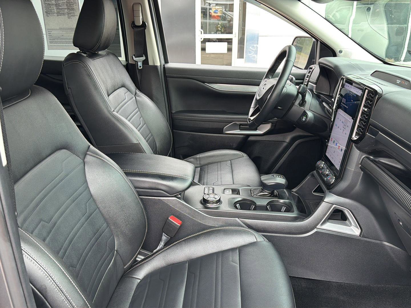 Used 2024 Ford Ranger Lariat w/ FX4 Off-Road Package AWD/4WD image 6