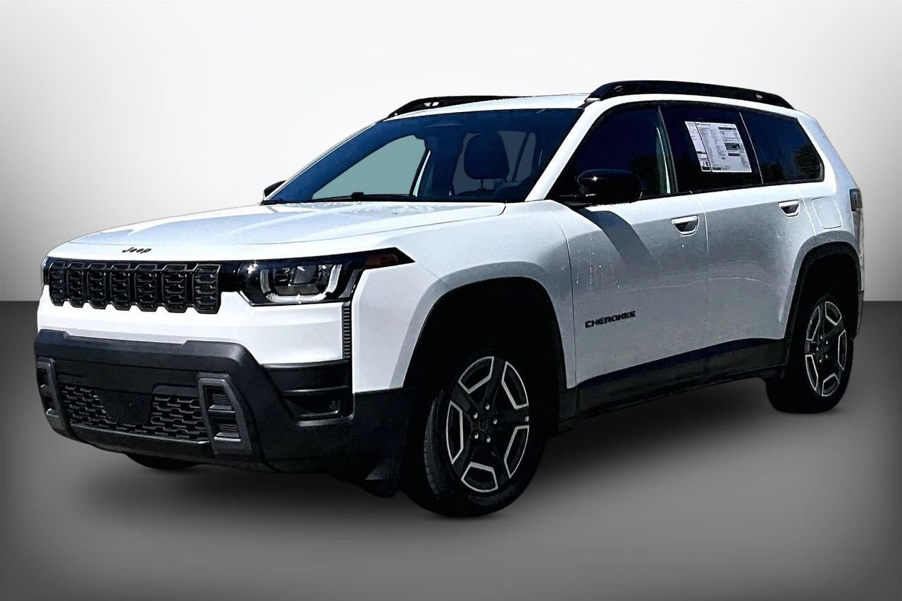 New 2026 Jeep Cherokee Laredo AWD/4WD image 4