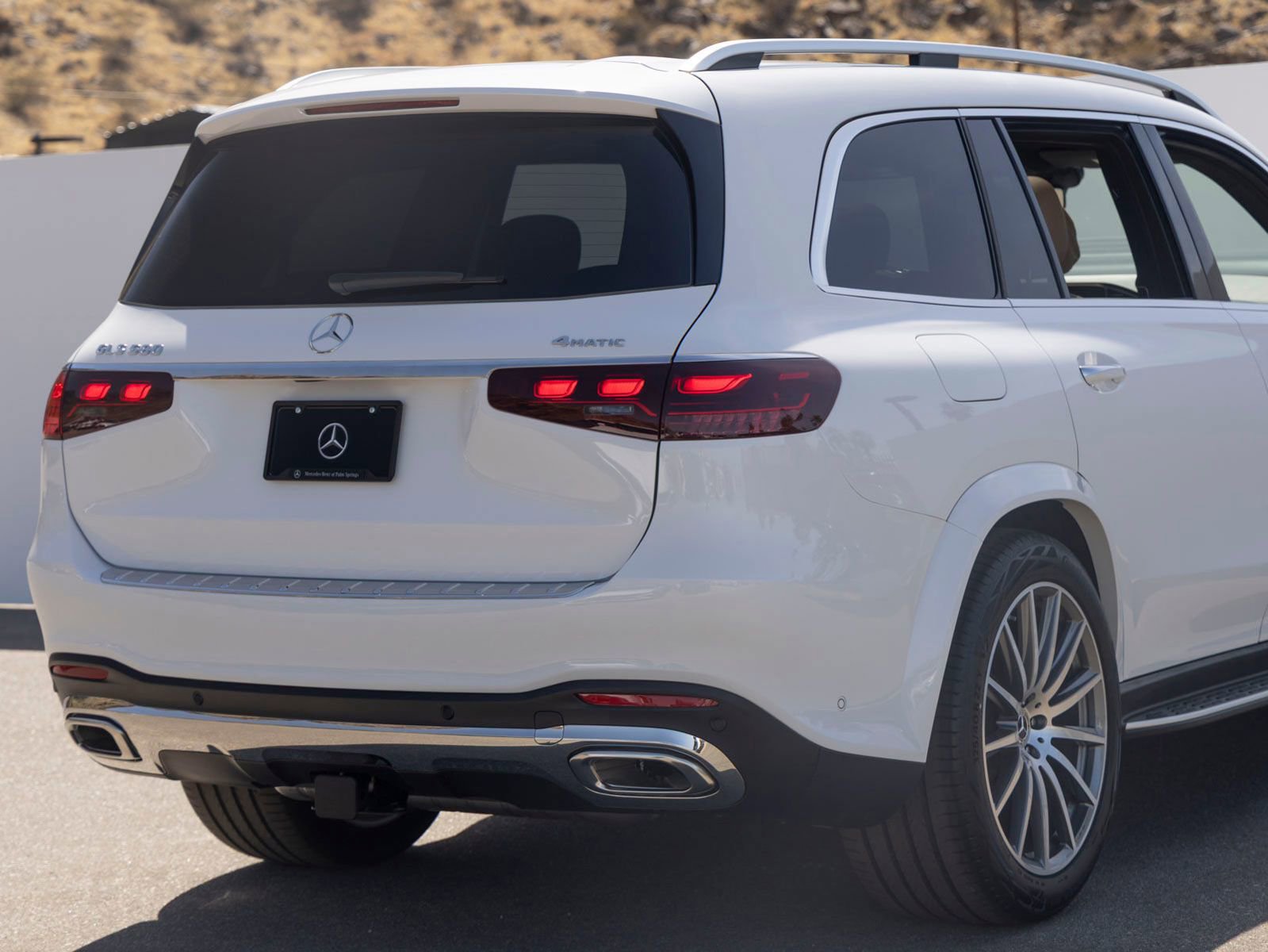 New 2026 Mercedes-Benz GLS 580 4MATIC image 11