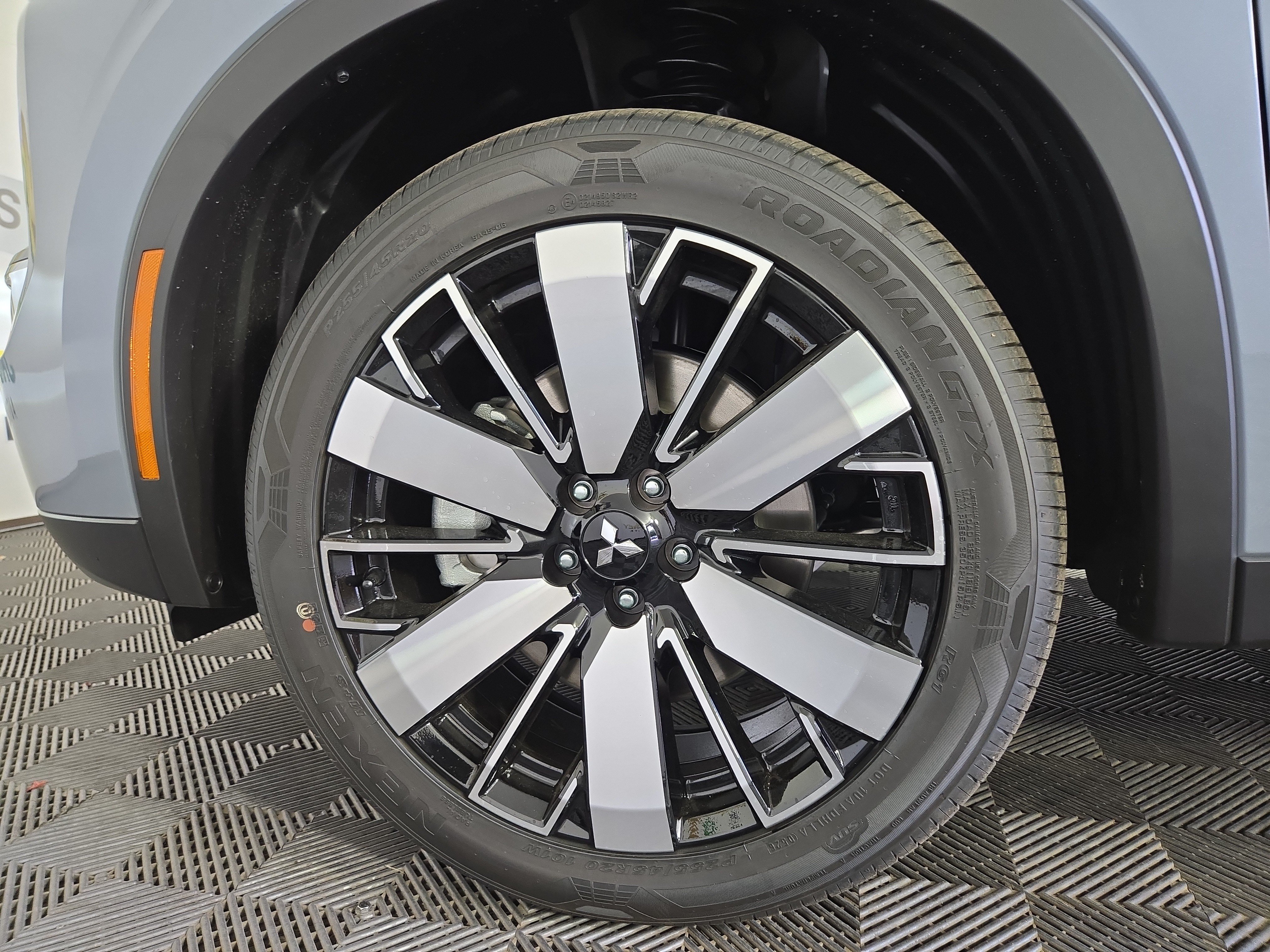New 2026 Mitsubishi Outlander SE AWD/4WD image 34