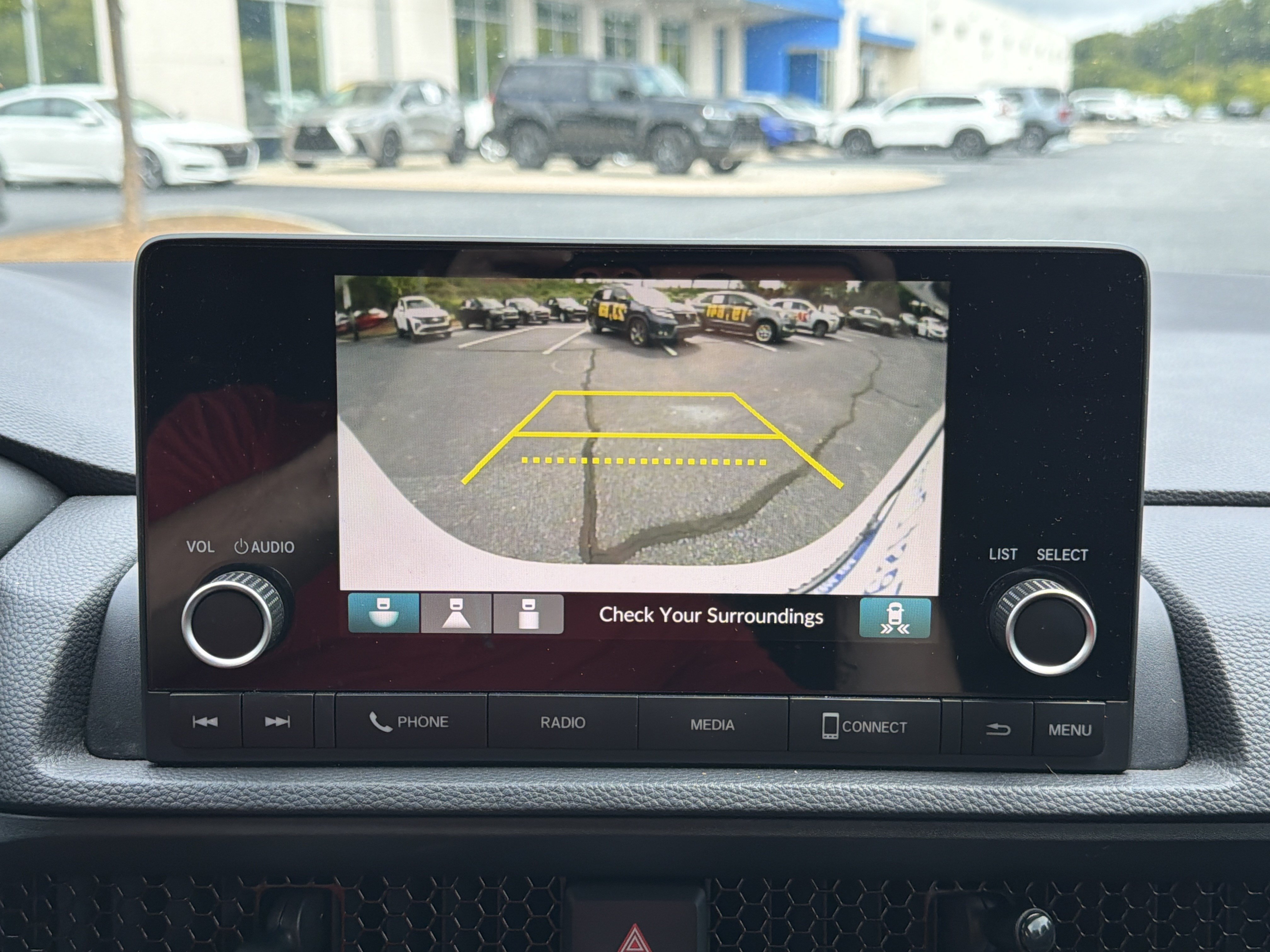 Used 2023 Honda CR-V Sport image 4