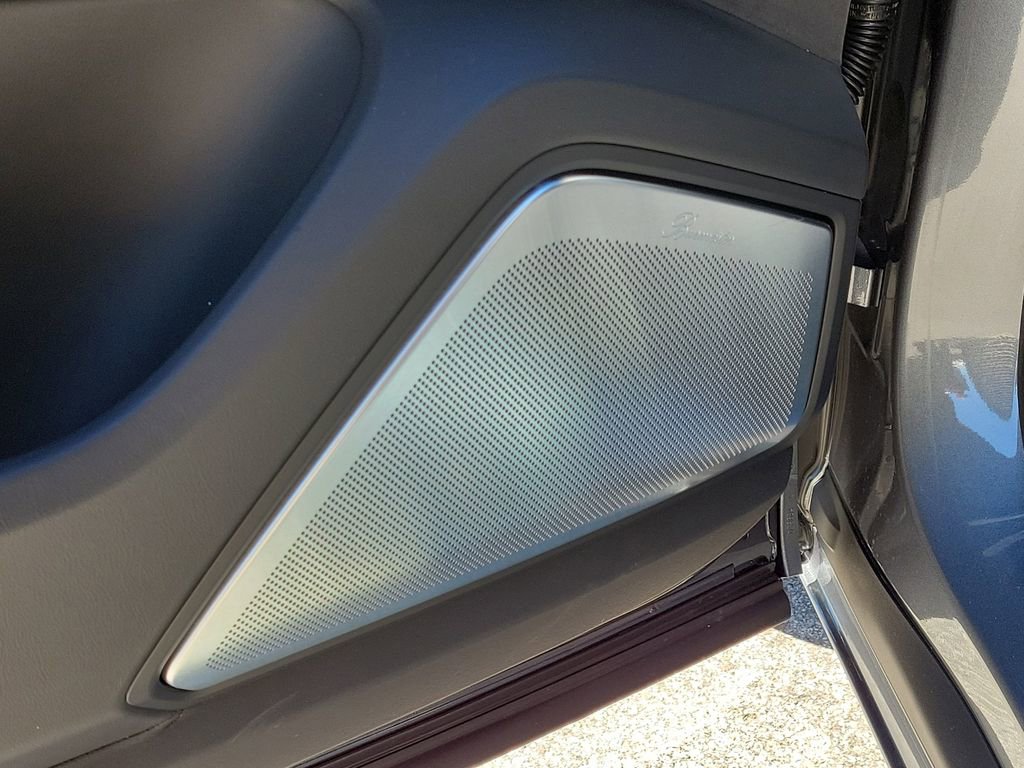 New 2026 Porsche Cayenne GTS image 27