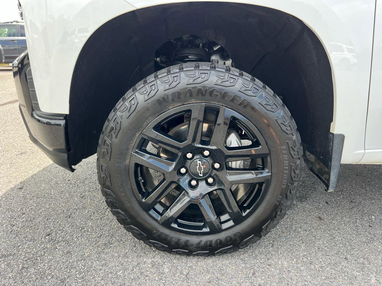 Used 2022 Chevrolet Silverado 1500 LT Trail Boss w/ Convenience Package II AWD/4WD image 42