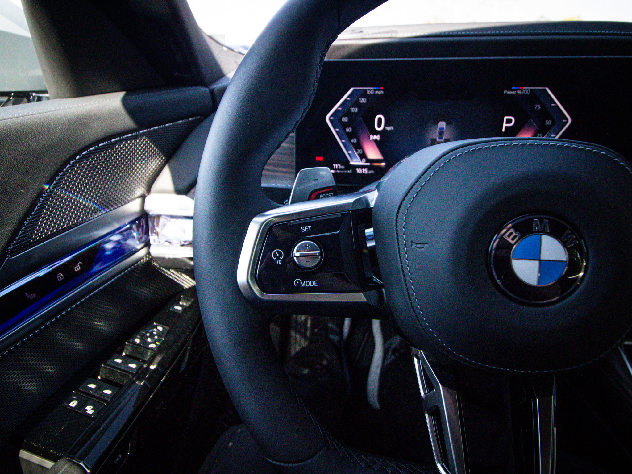 Used 2026 BMW 760i xDrive w/ Executive Package image 19