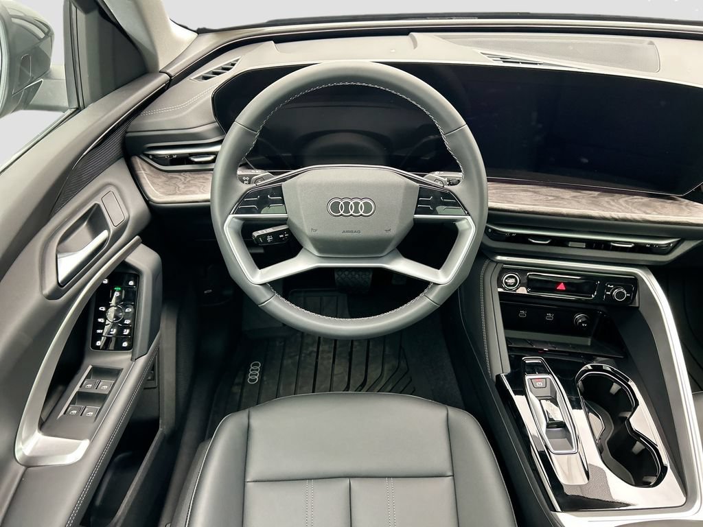 Used 2025 Audi Q5 Premium AWD/4WD image 10