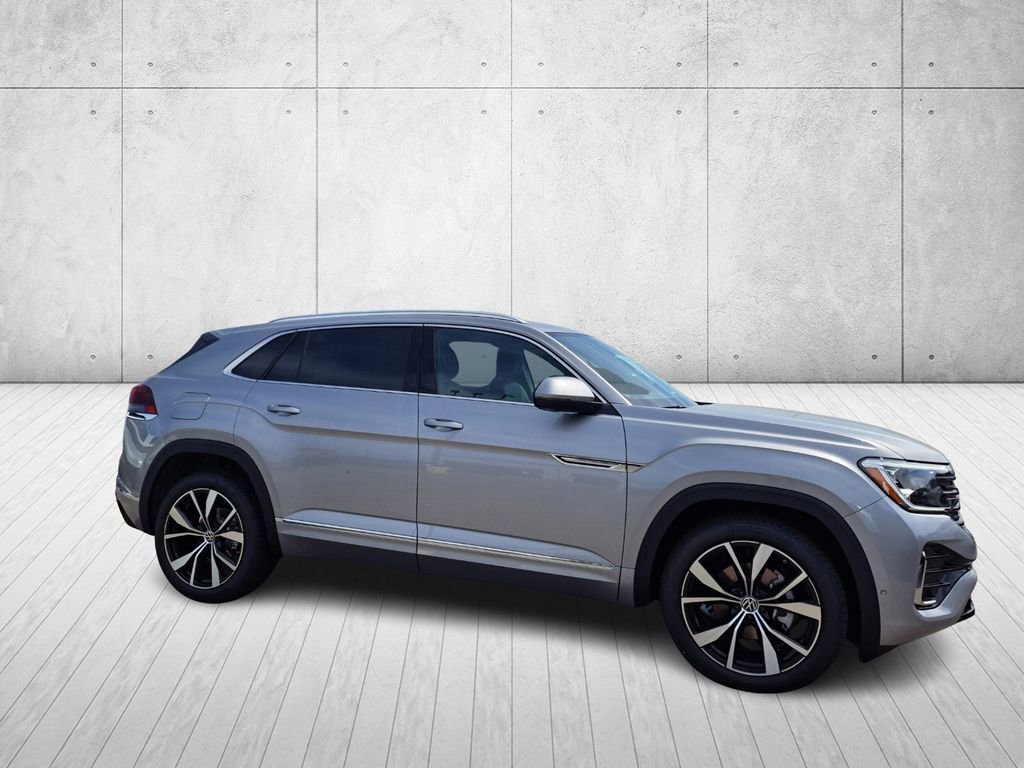 New 2026 Volkswagen Atlas Cross Sport SEL Premium R-Line image 3