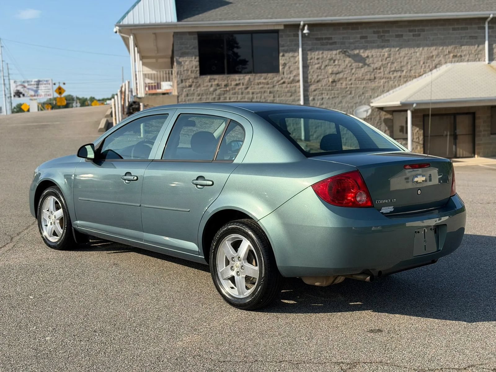 Used 2010 Chevrolet Cobalt LT w/ Preferred Equipment Group FWD image 5