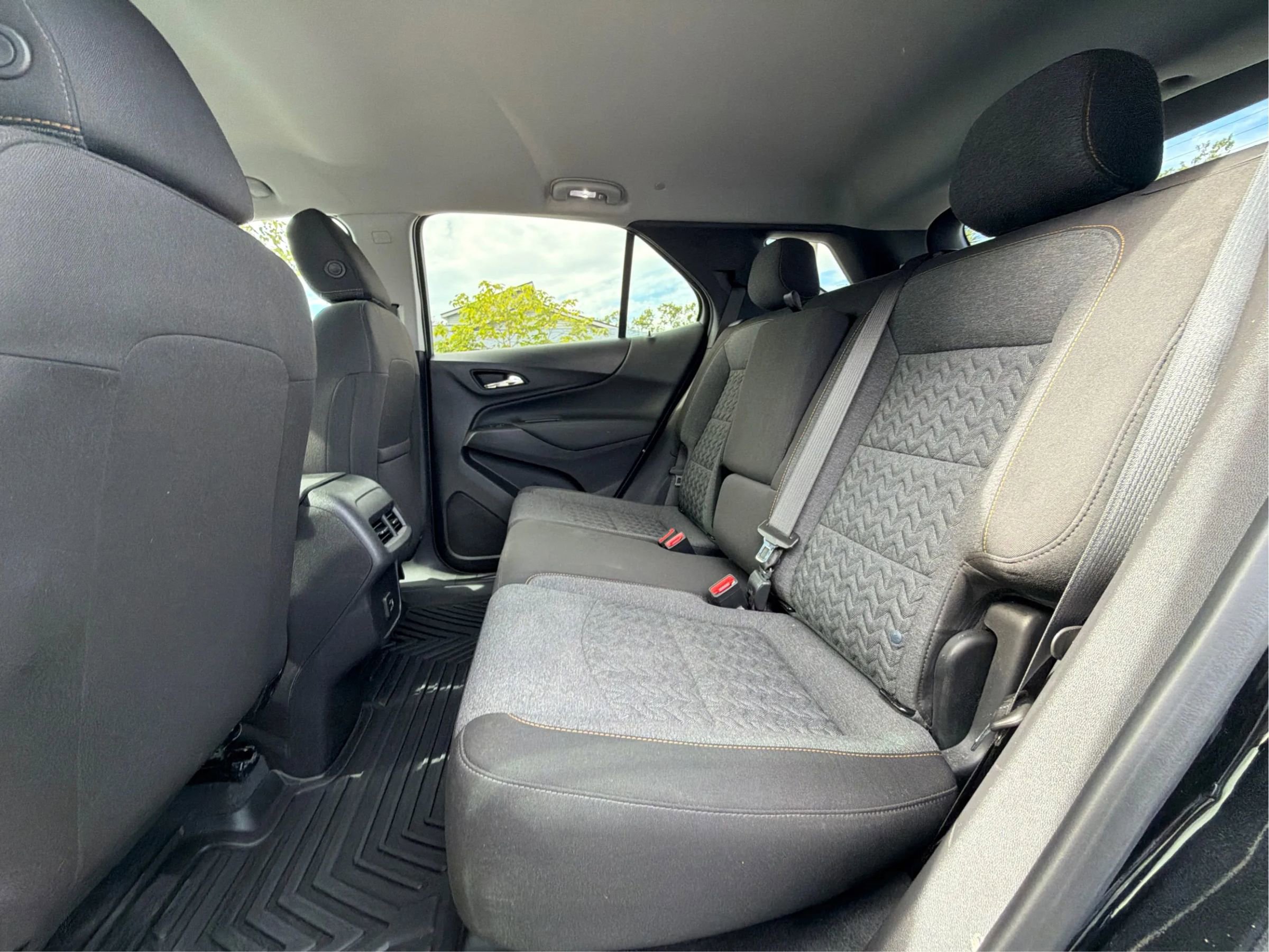 Used 2023 Chevrolet Equinox LT image 13