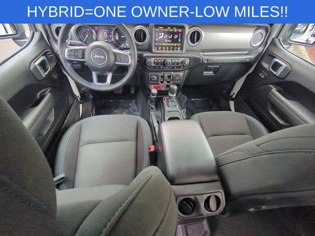 Used 2023 Jeep Wrangler Unlimited Rubicon 4xe w/ Cold Weather Group AWD/4WD image 29