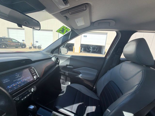Used 2023 Nissan Kicks SR w/ SR Premium Package FWD image 34