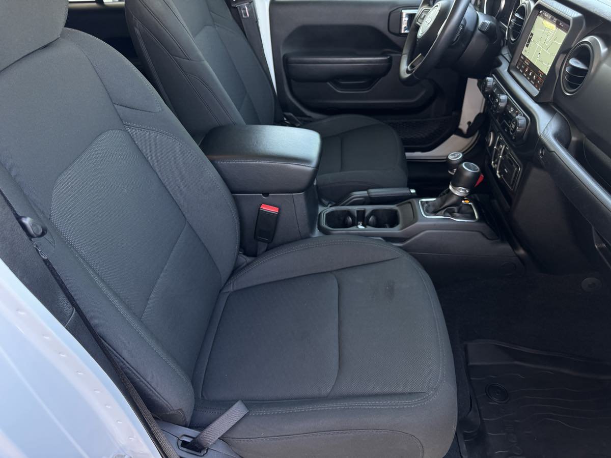 Used 2022 Jeep Gladiator Sport AWD/4WD image 22