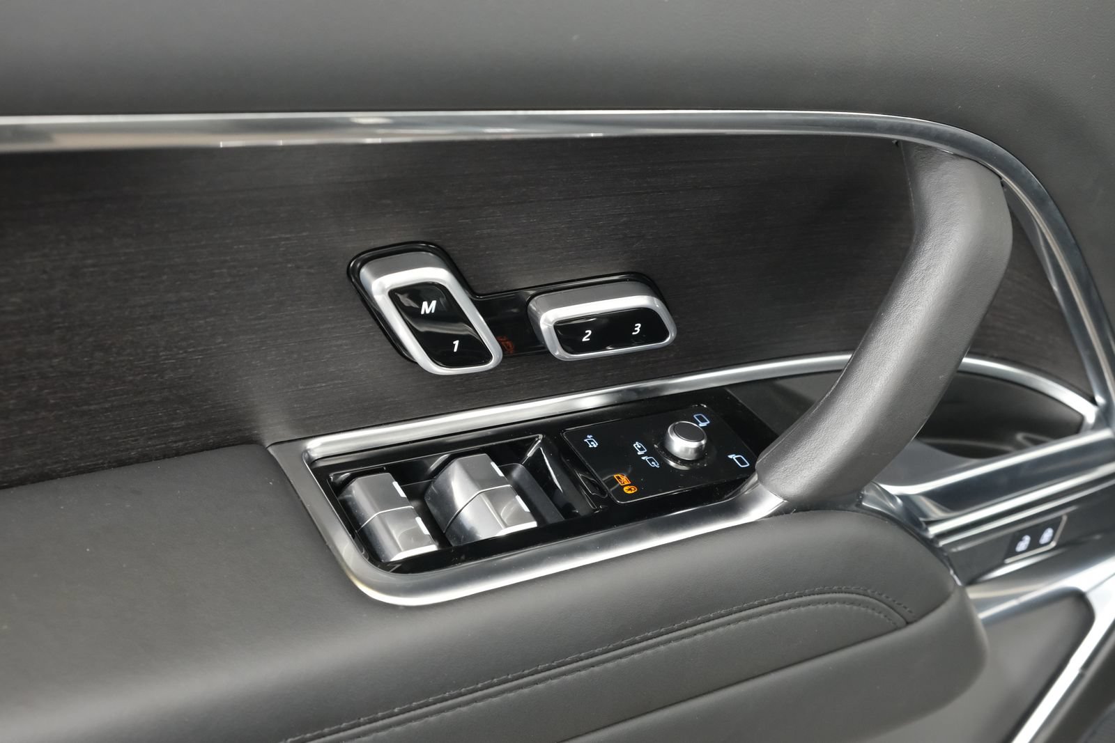 Used 2024 Land Rover Range Rover SE AWD/4WD image 26