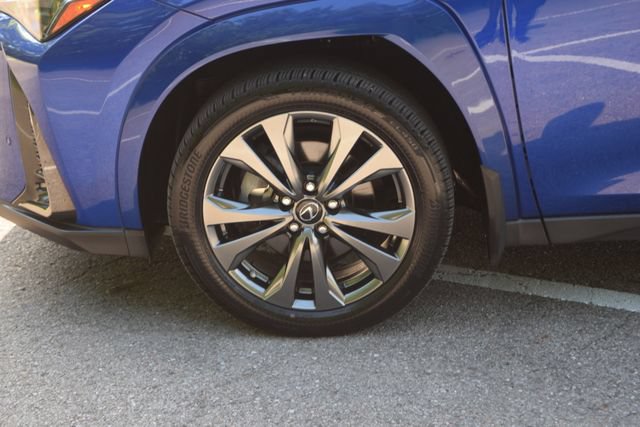 Used 2023 Lexus UX 250h F Sport AWD/4WD image 29