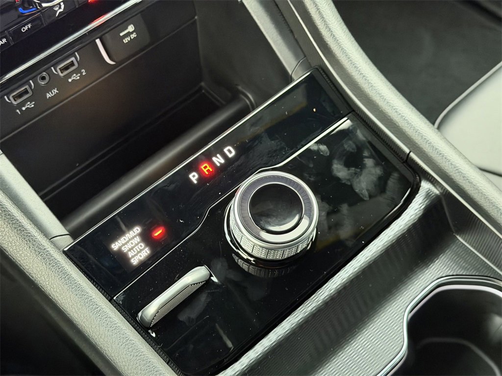 New 2025 Jeep Grand Cherokee L Limited image 17