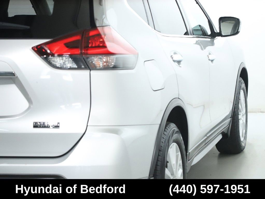Used 2020 Nissan Rogue S w/ Special Edition Package FWD image 47