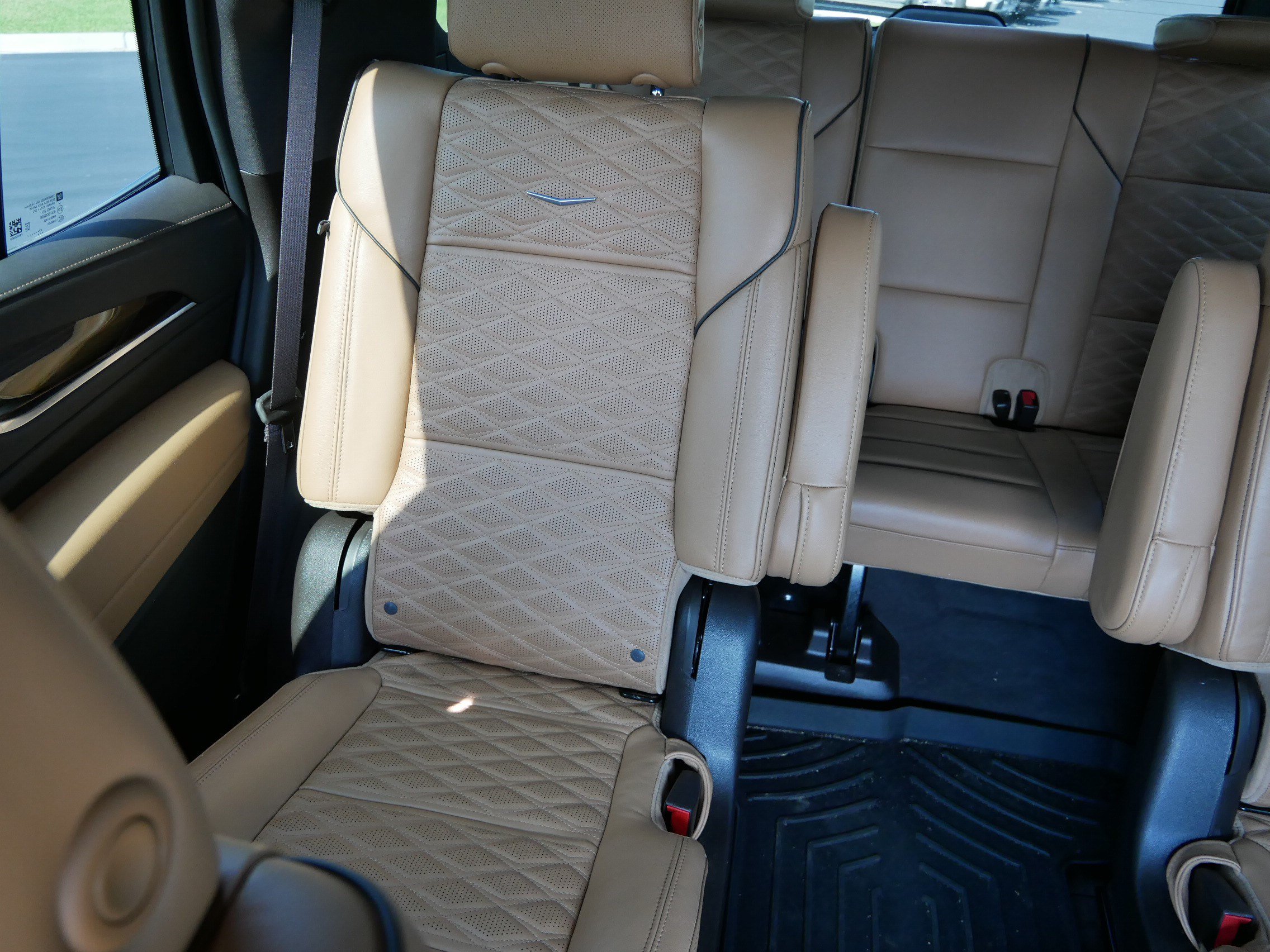 Used 2023 Cadillac Escalade Sport AWD/4WD image 11