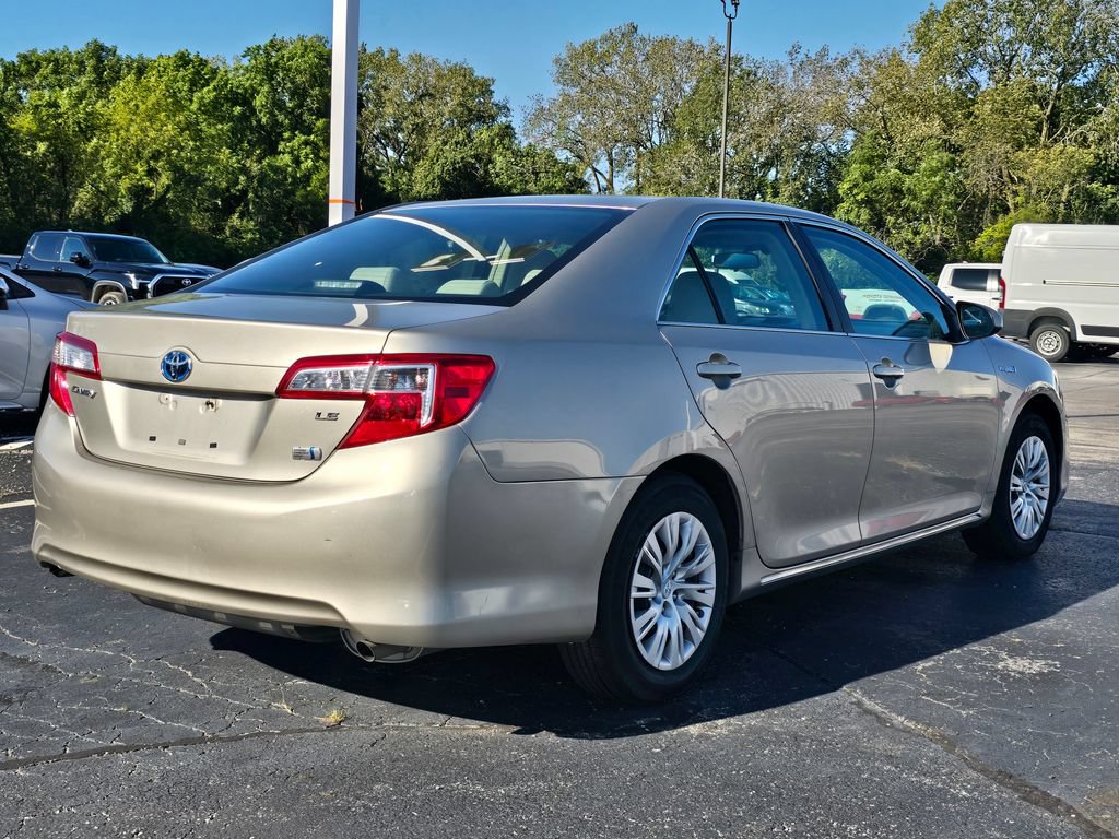 Used 2013 Toyota Camry LE FWD image 7