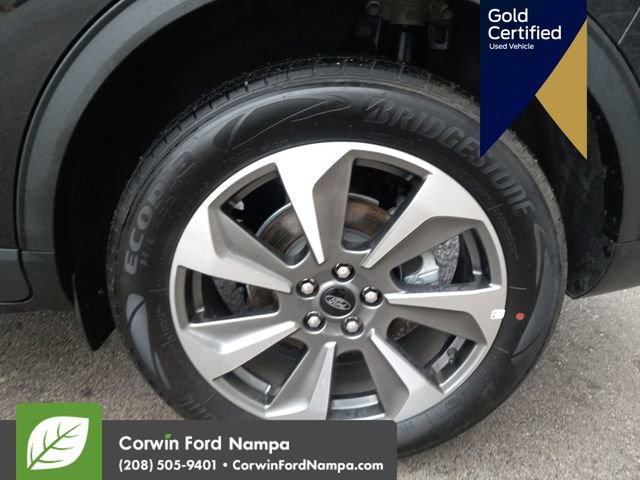Certified 2025 Ford Escape Platinum image 33