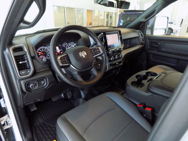 New 2026 RAM 2500 Tradesman AWD/4WD image 17