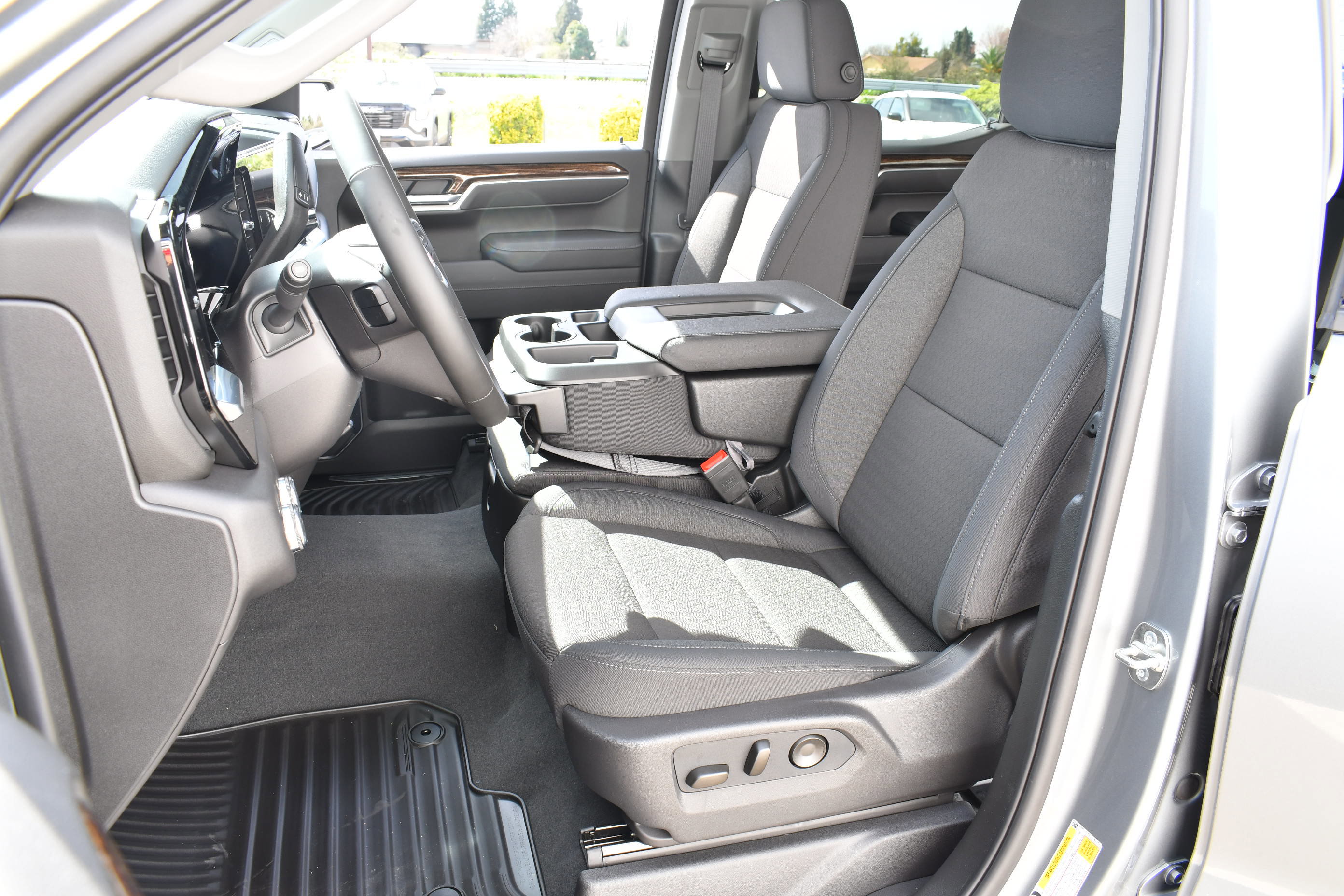 New 2026 GMC Sierra 1500 Elevation image 17