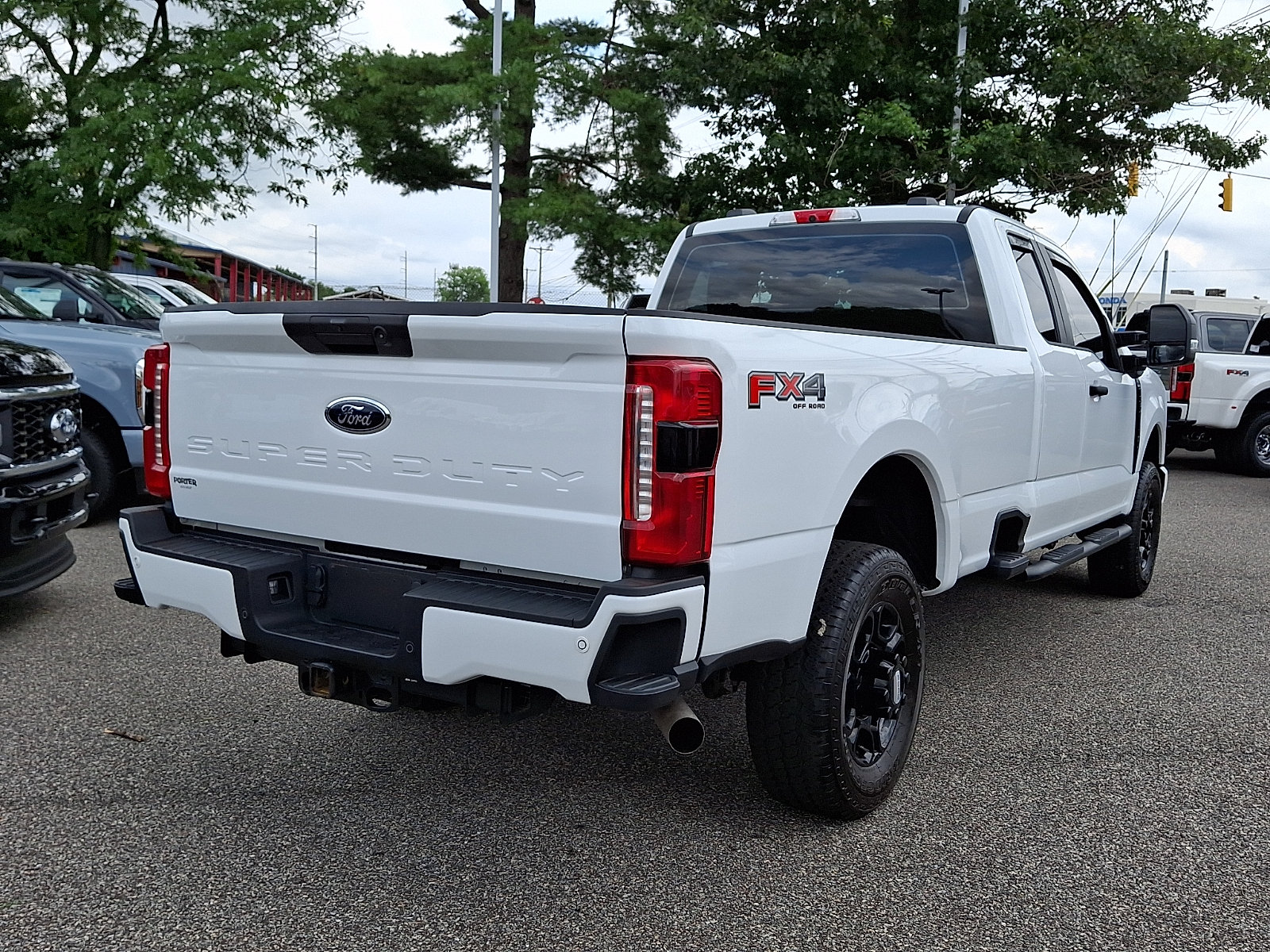 Used 2025 Ford F350 XL w/ STX Appearance Package AWD/4WD image 10