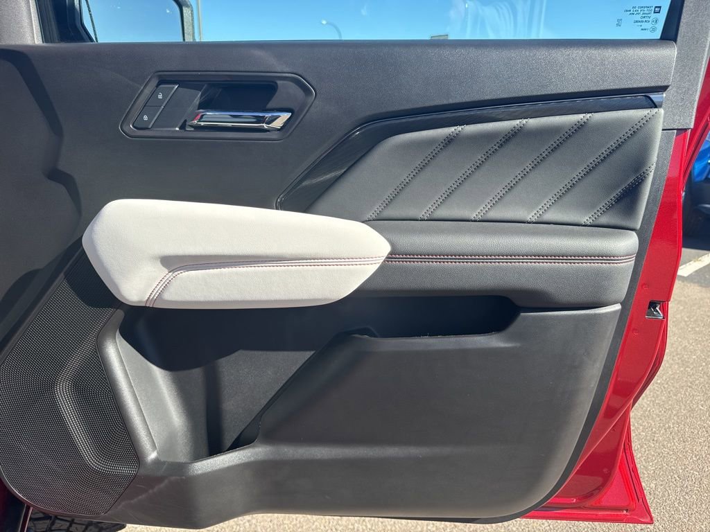 Certified 2025 GMC Canyon AT4 w/ AT4X AEV Edition image 23