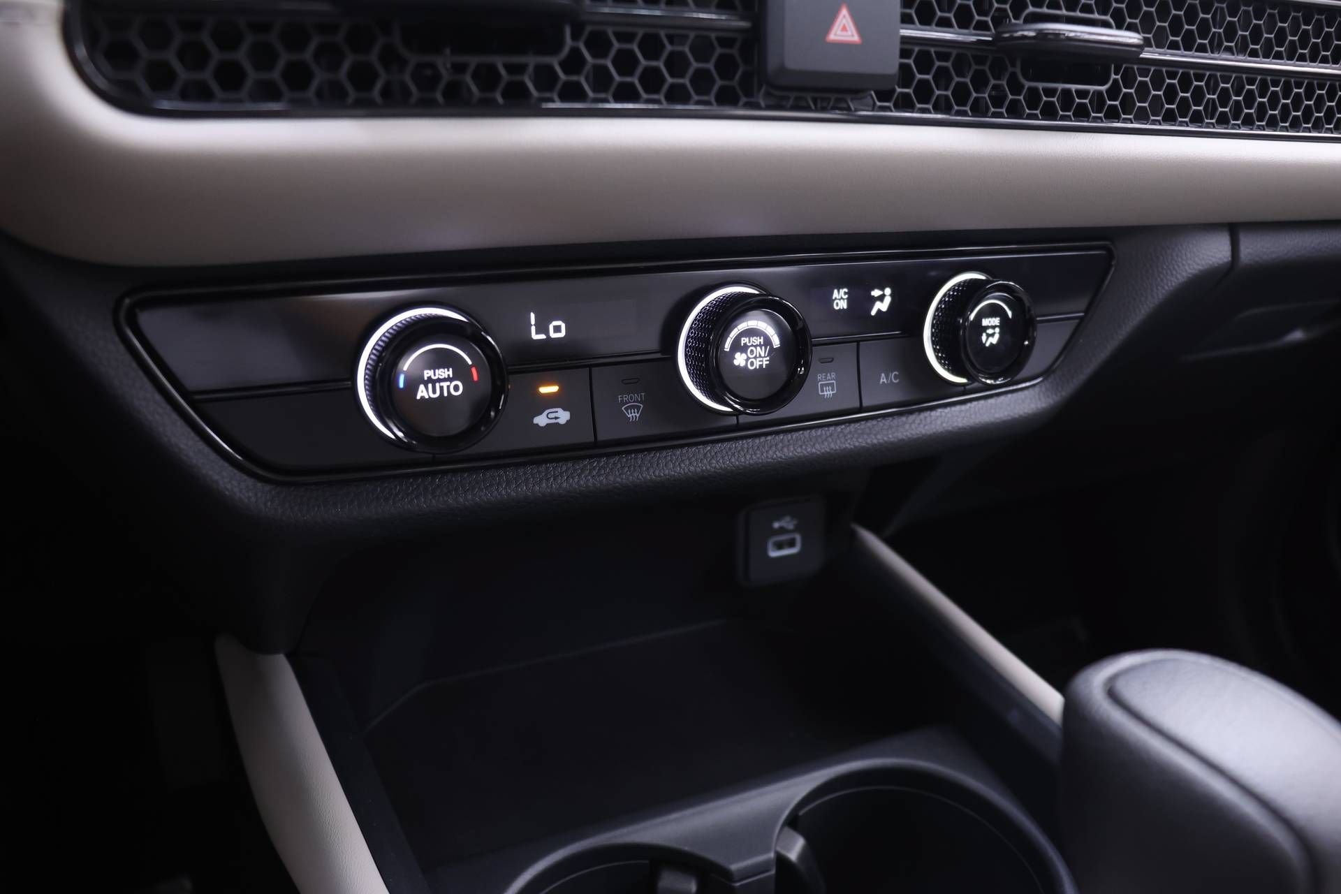 Certified 2025 Honda HR-V LX image 6