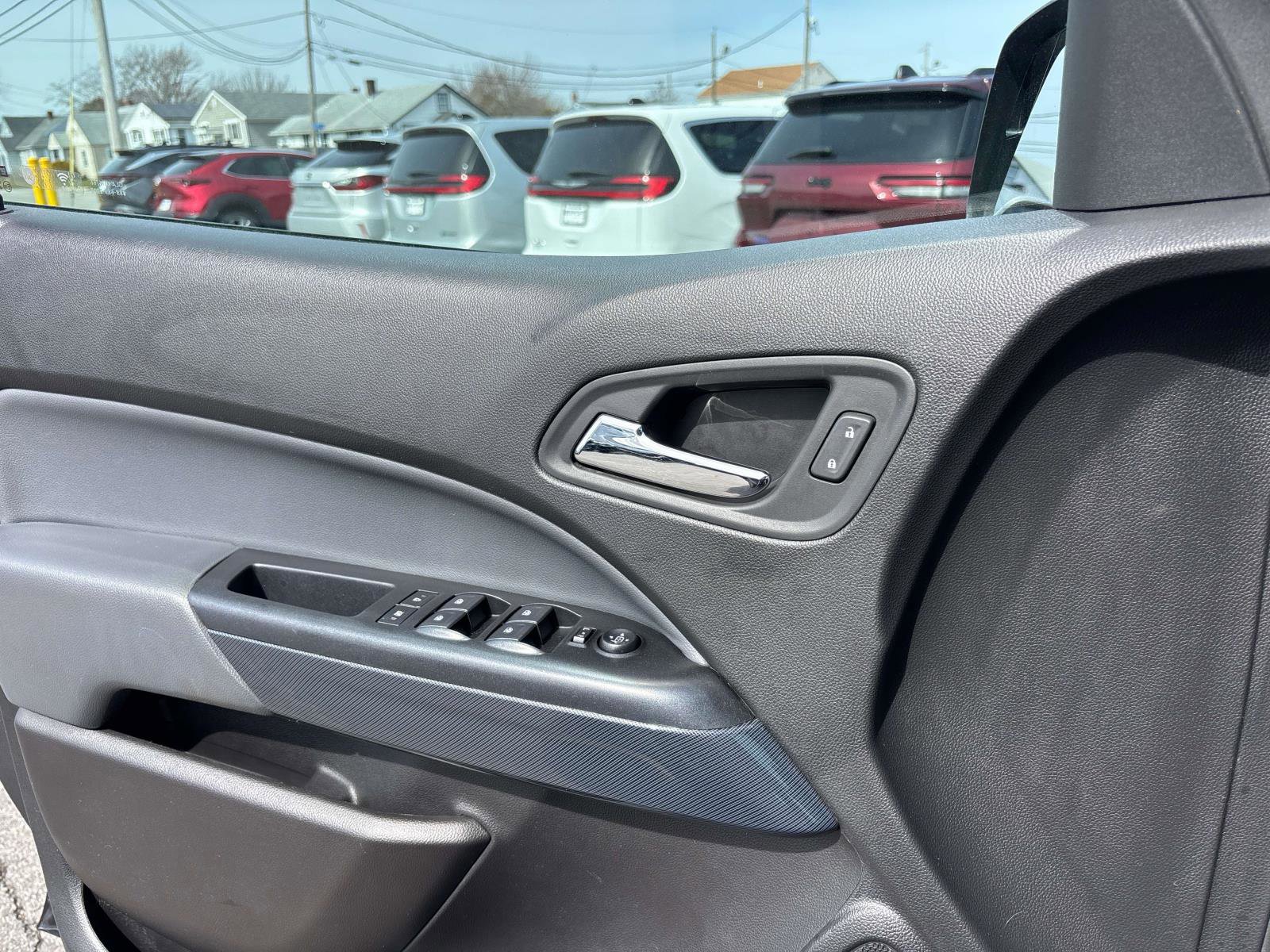 Used 2020 Chevrolet Colorado Z71 image 16