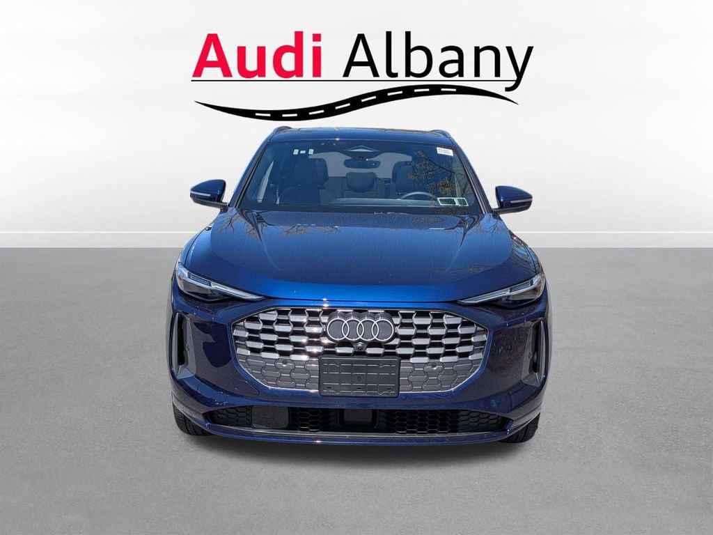 Certified 2025 Audi Q5 Premium w/ Premium Plus AWD/4WD image 9