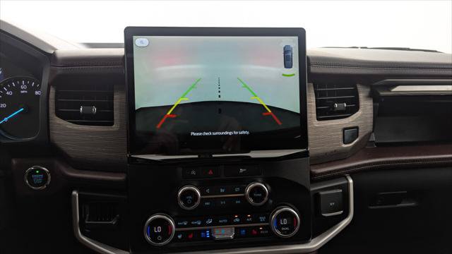 Used 2024 Ford Expedition Limited RWD image 32