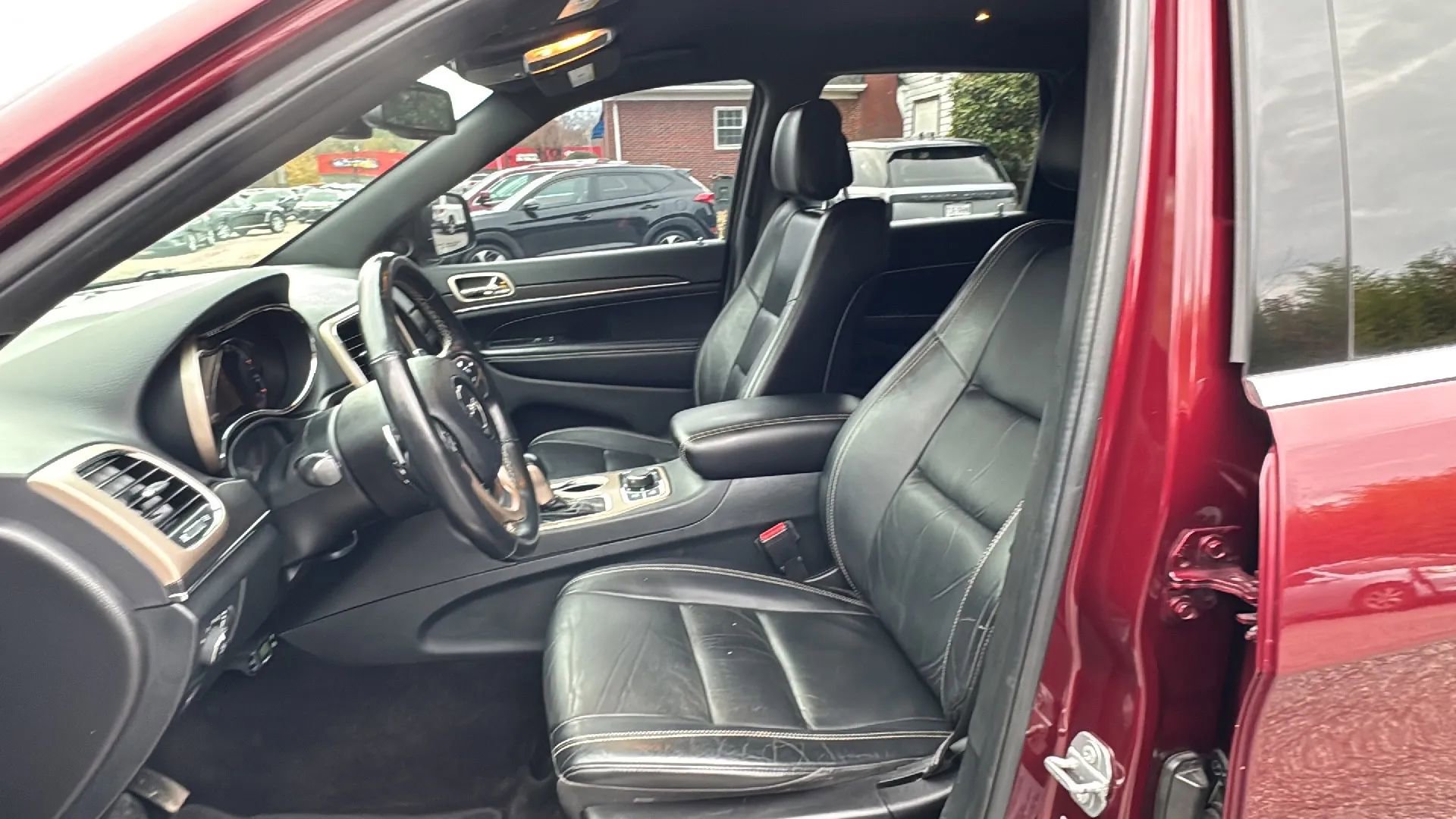 Used 2016 Jeep Grand Cherokee Limited w/ Trailer Tow Group IV image 10