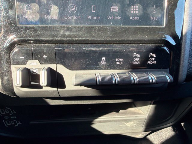 Certified 2026 RAM 2500 Big Horn AWD/4WD image 26