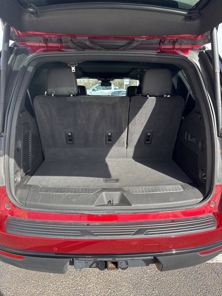 Used 2024 Chevrolet Tahoe Z71 w/ Luxury Package image 4