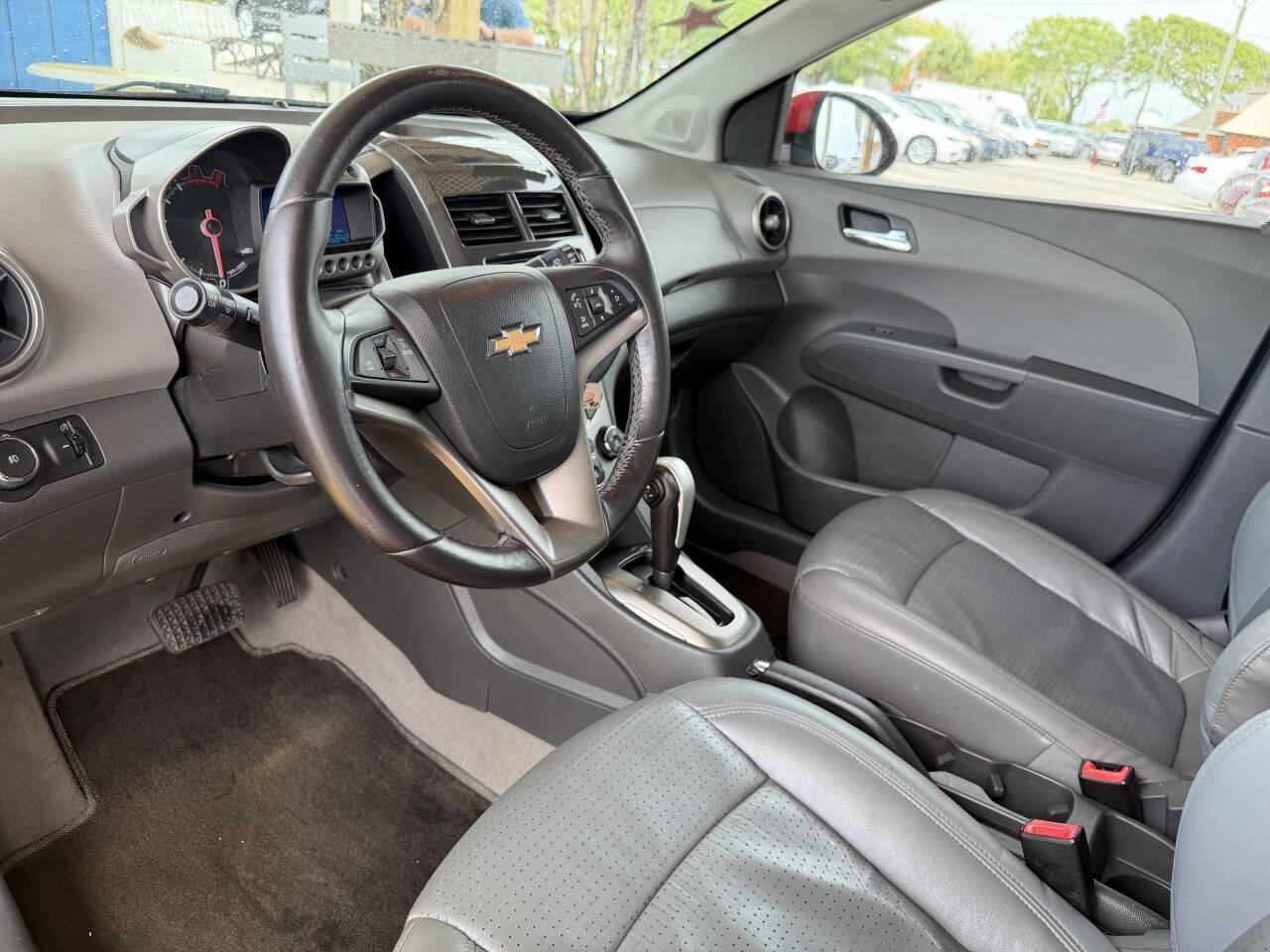 Used 2015 Chevrolet Sonic LTZ FWD image 11