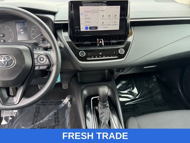 Used 2024 Toyota Corolla LE image 16