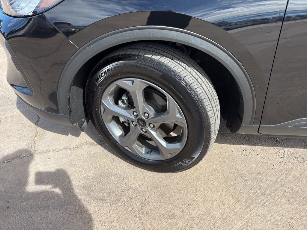 Used 2025 Ford Escape ST-Line Select image 9