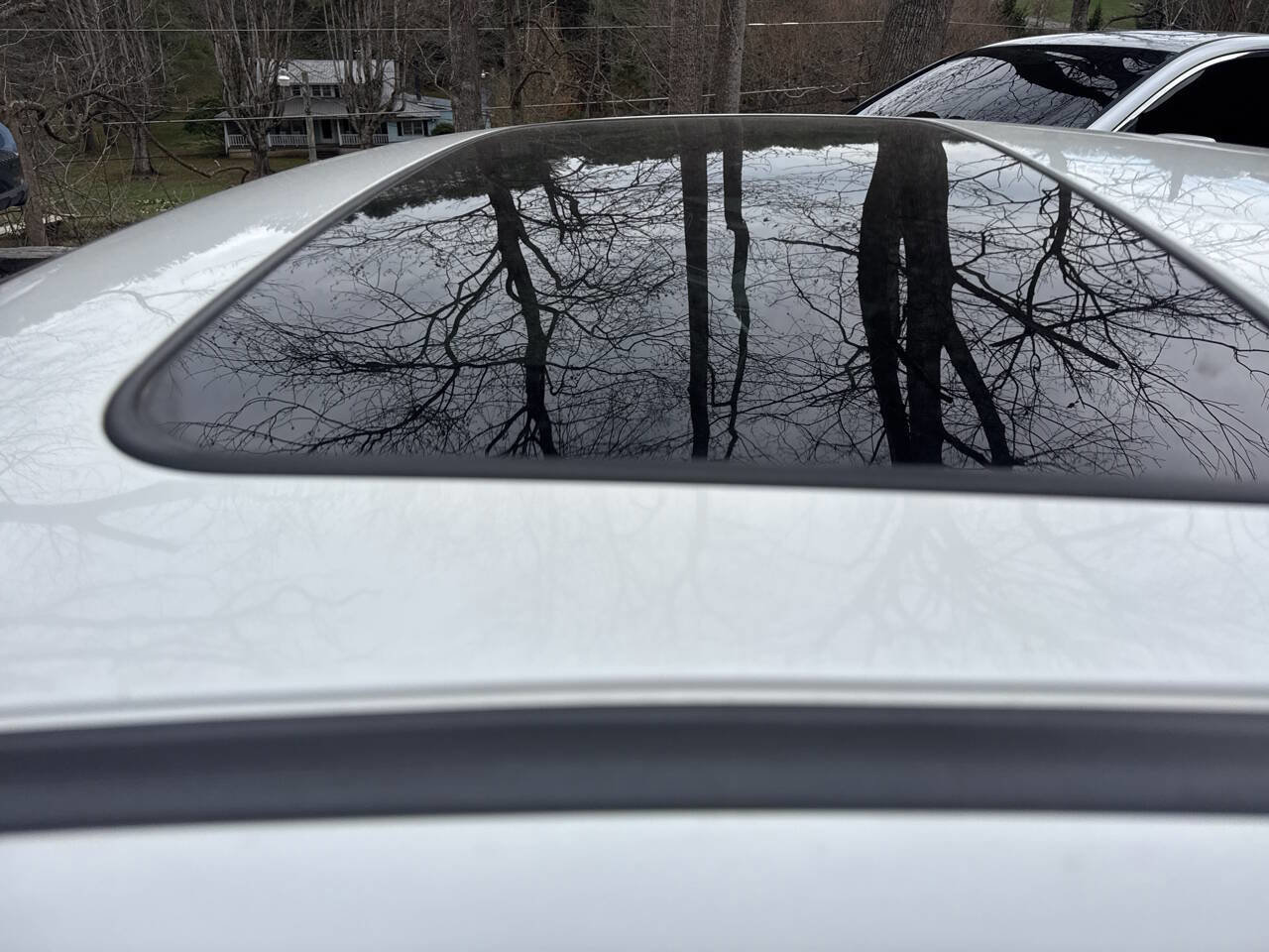 Used 2016 Subaru Legacy 2.5i Premium w/ Moonroof Package AWD/4WD image 14