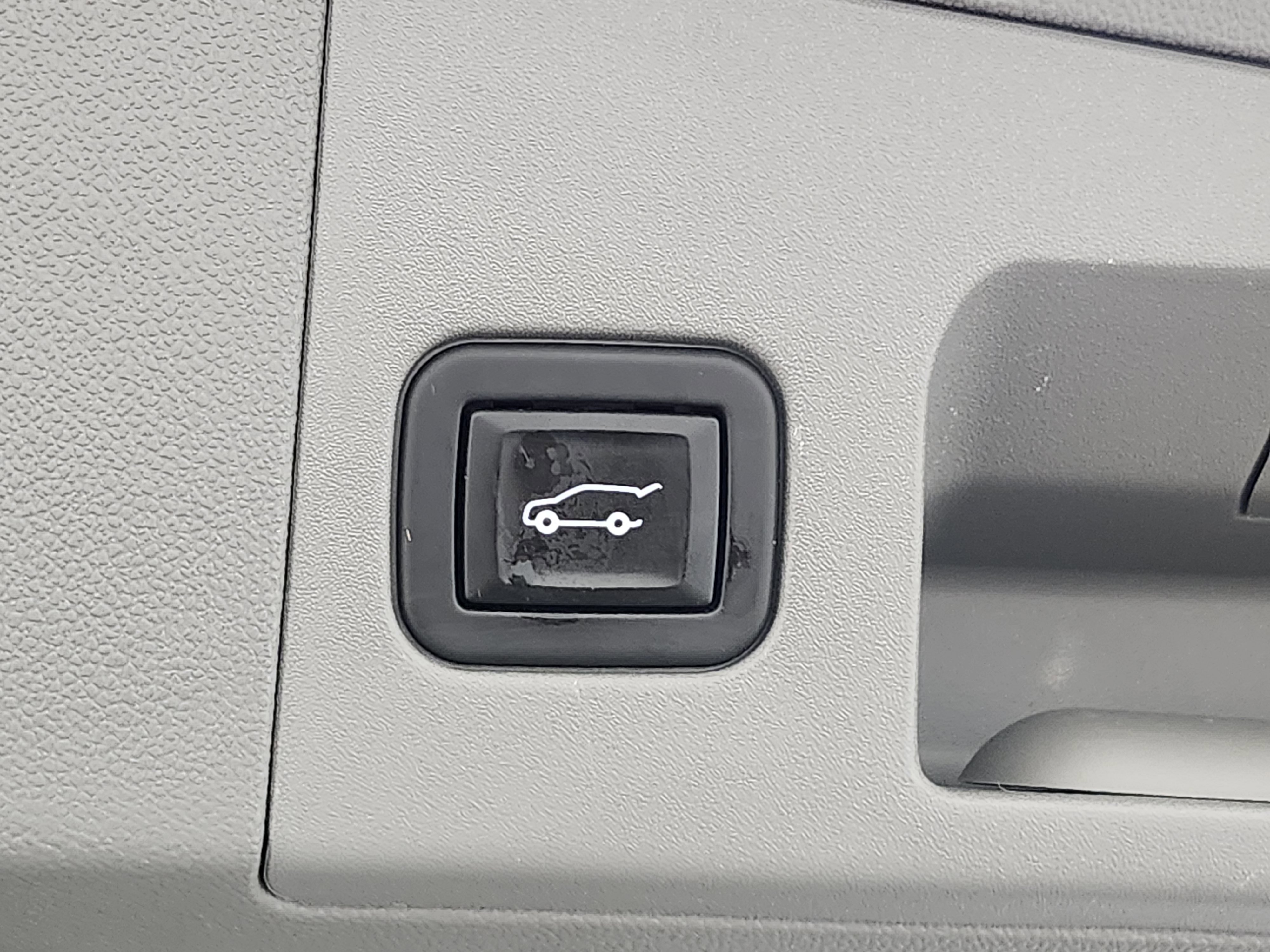 Used 2021 Cadillac XT5 Premium Luxury image 16