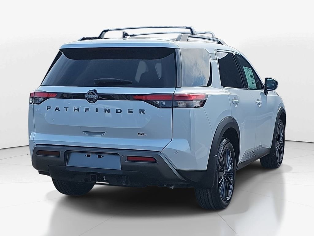 New 2026 Nissan Pathfinder Platinum image 4